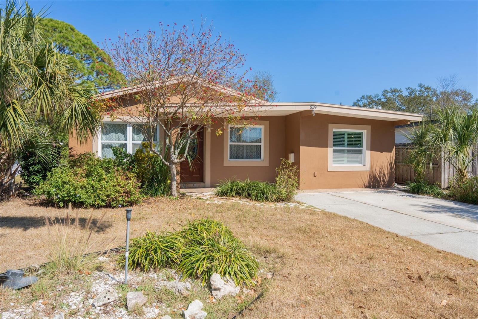 NORTH ST PETERSBURG - Residential