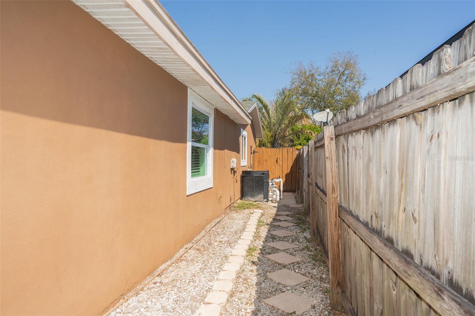 NORTH ST PETERSBURG - Residential