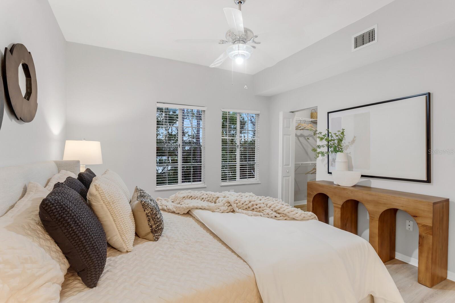 CORDOBA AT BEACH PARK A CONDOM - Residential