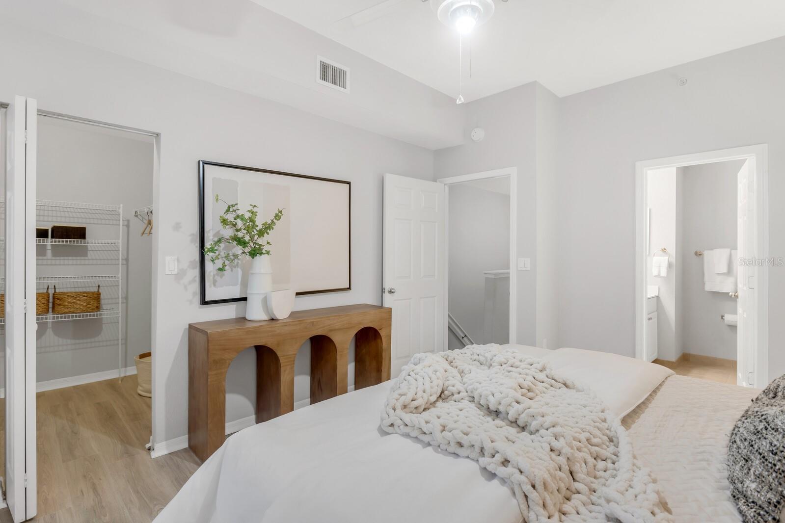 CORDOBA AT BEACH PARK A CONDOM - Residential