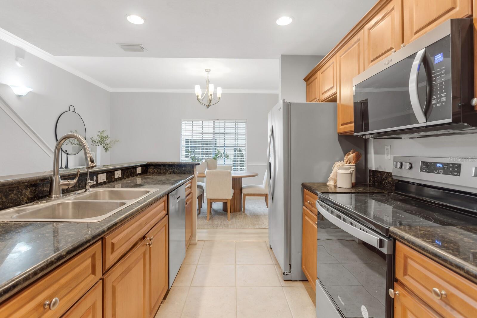 CORDOBA AT BEACH PARK A CONDOM - Residential