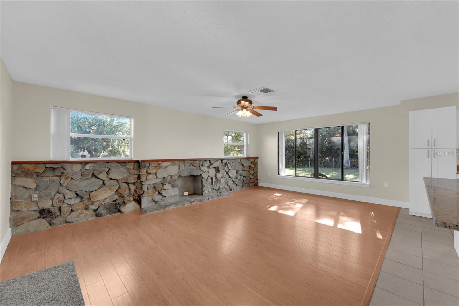 PORT EDISON - Residential