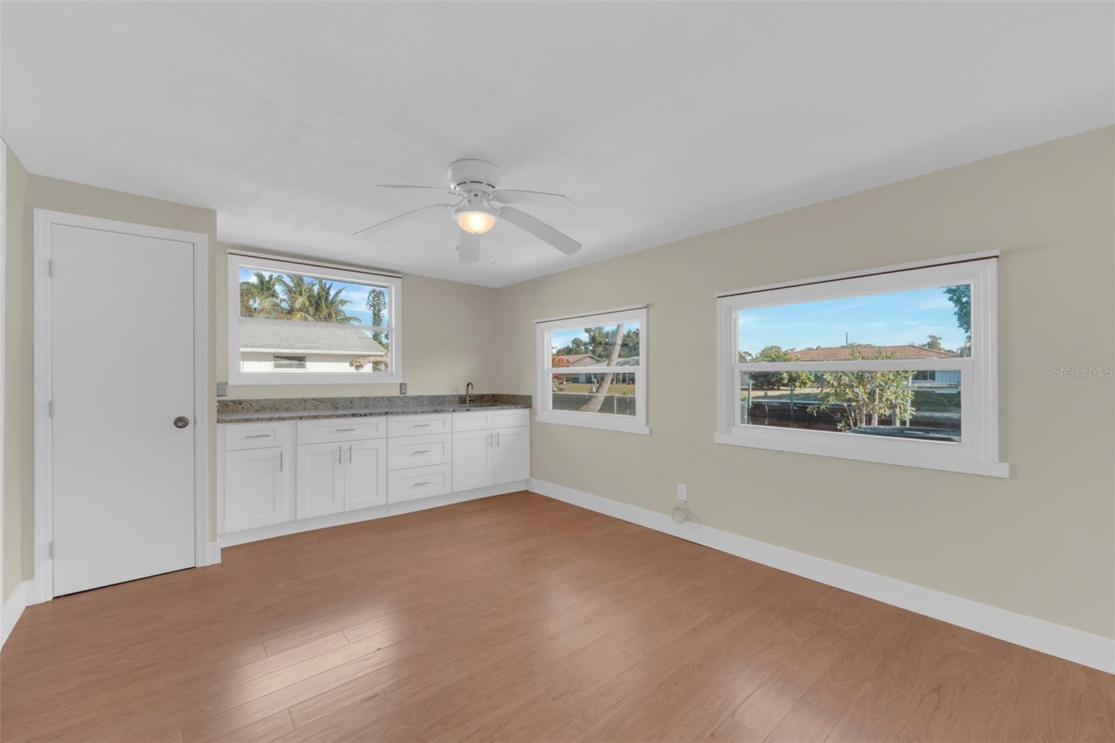 PORT EDISON - Residential