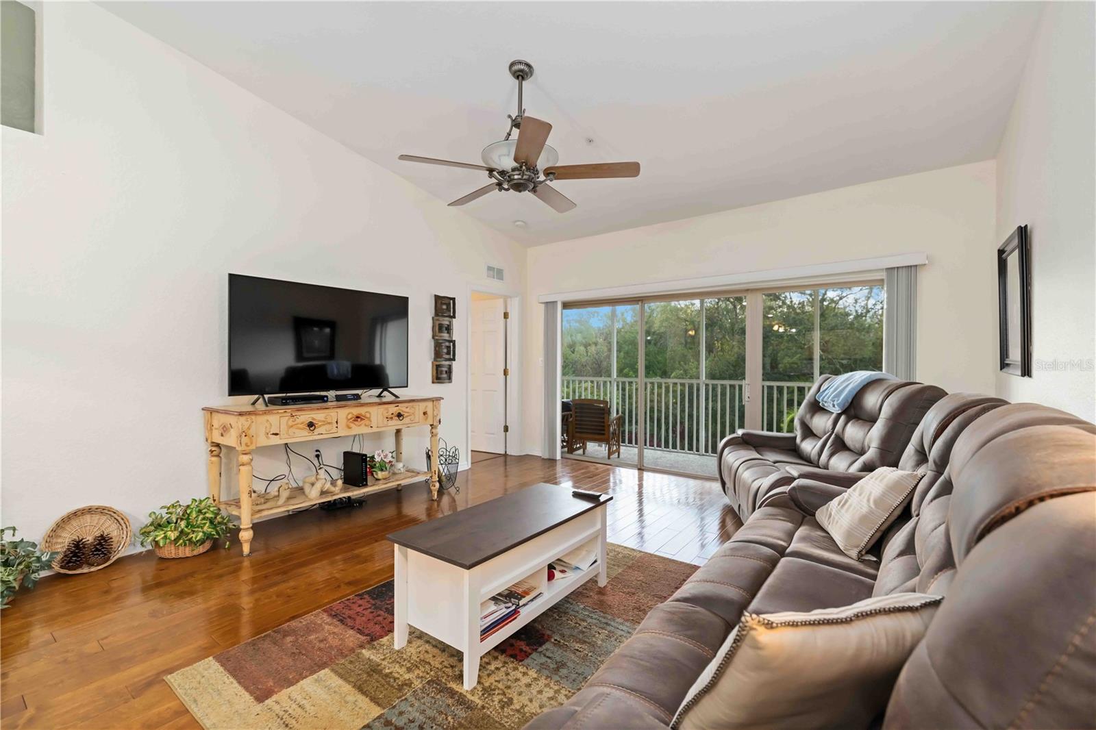 ORCHID COVE - Residential