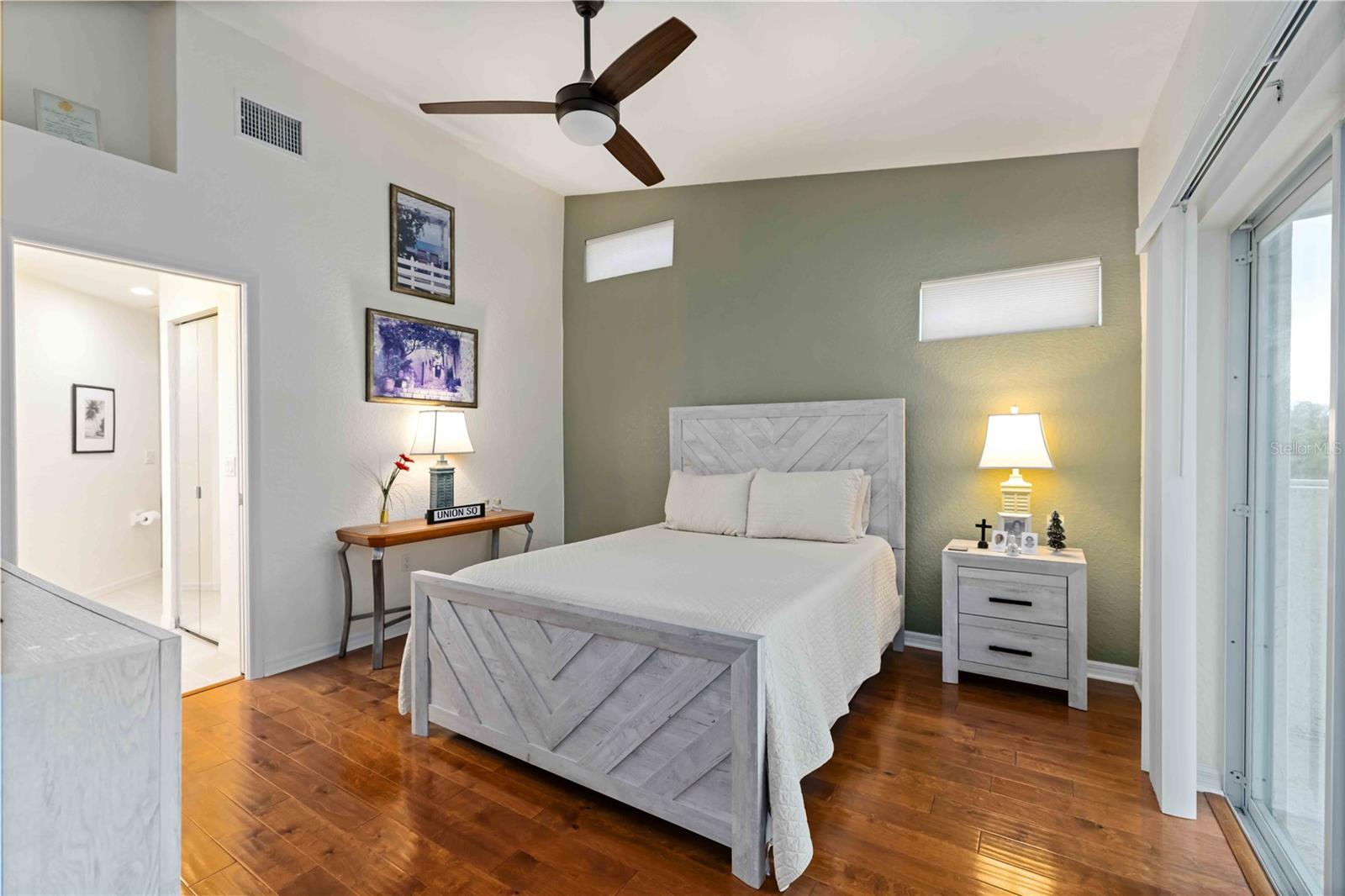 ORCHID COVE - Residential