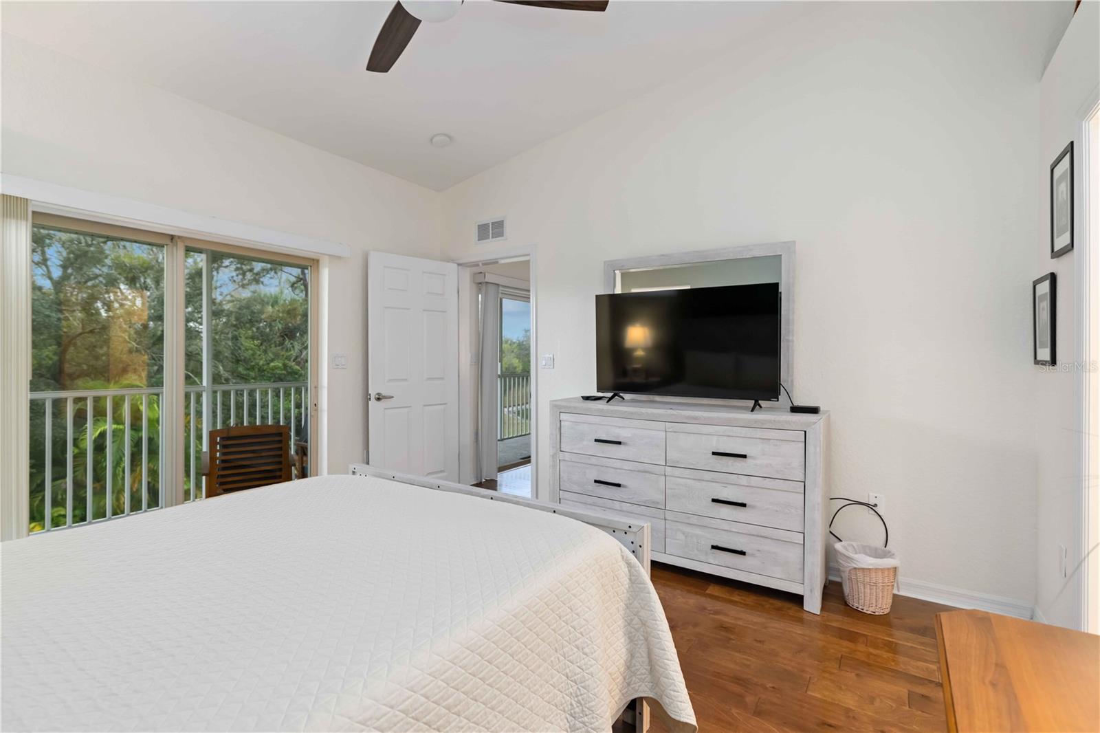 ORCHID COVE - Residential