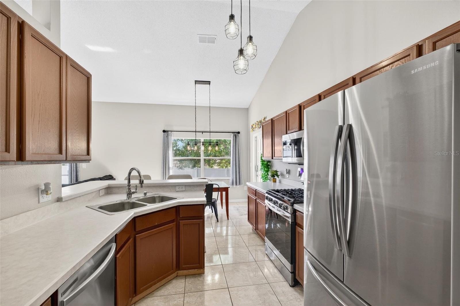 GREATER GROVES PH 04 - Residential
