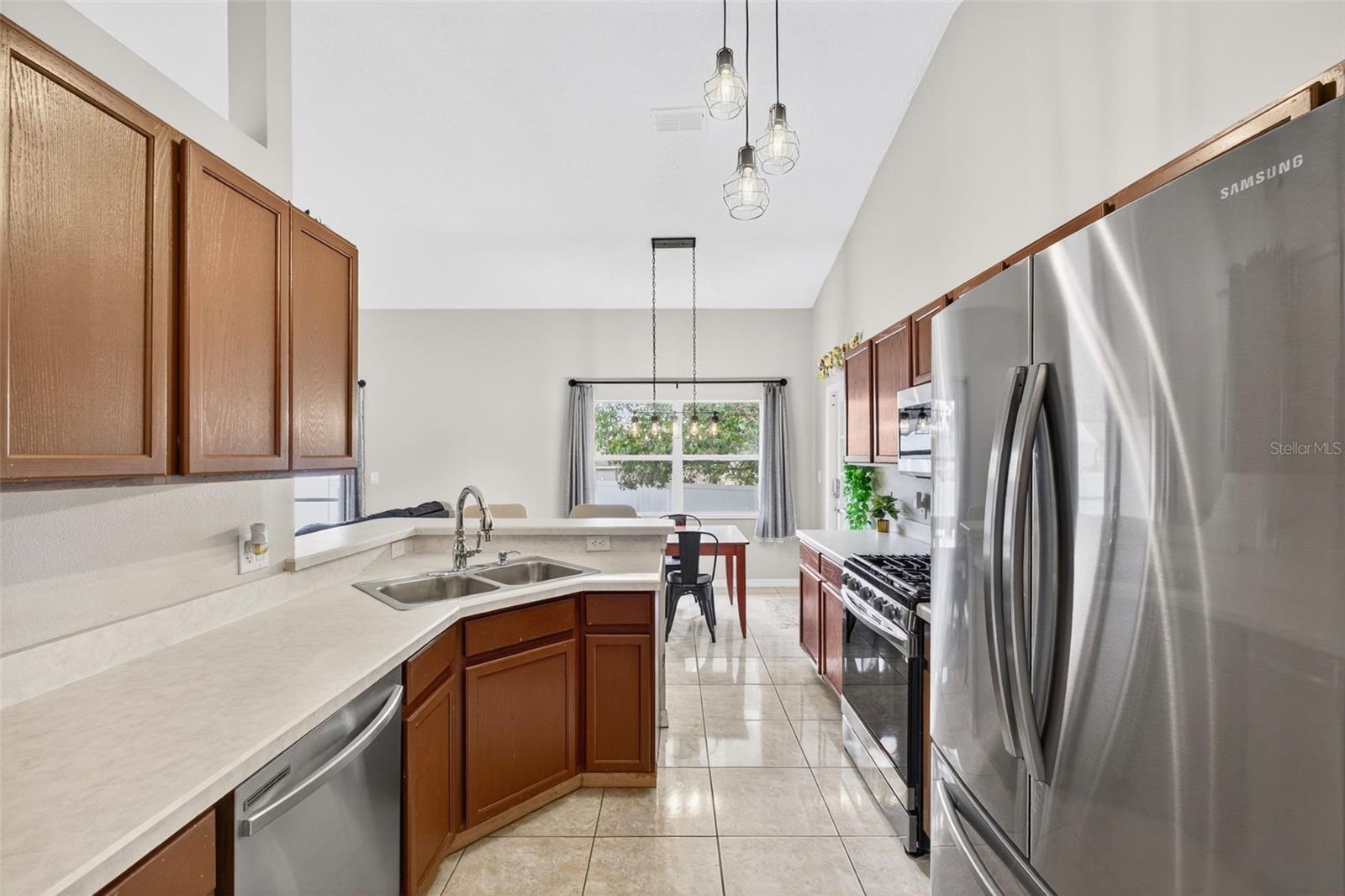 GREATER GROVES PH 04 - Residential