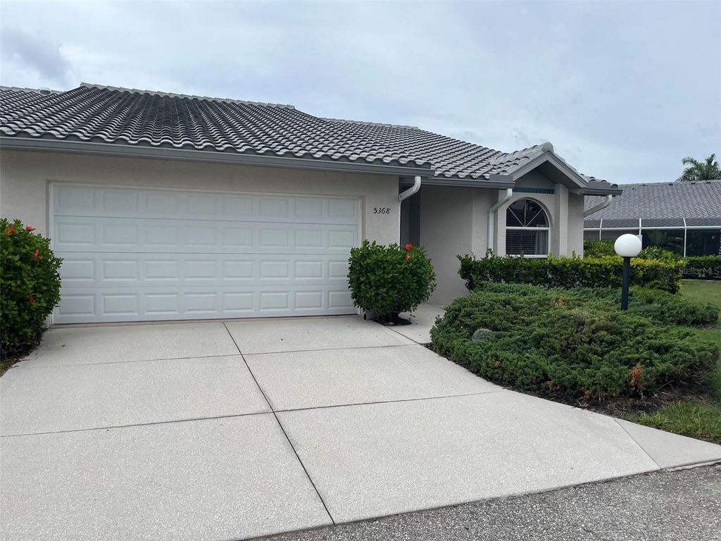 Photo of 5368 Kelly Drive #17, Sarasota, FL 34233 (MLS # A4695569)