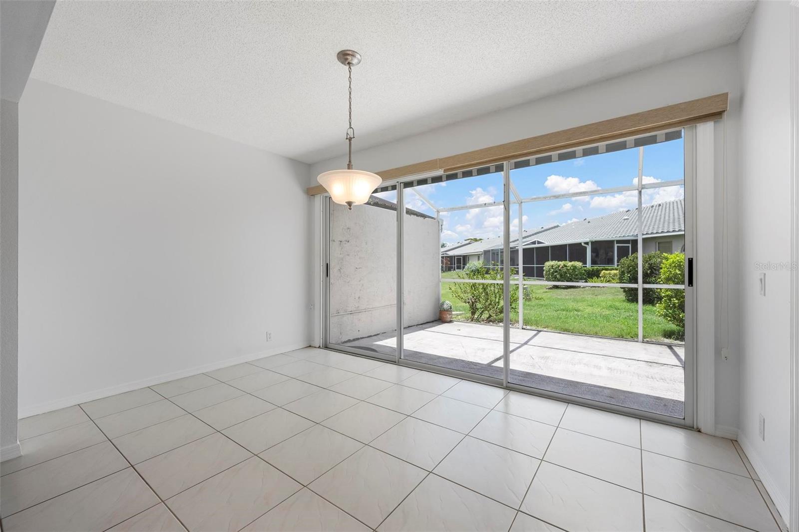 CRESTWOOD VILLAGE OF SARA 2 - Residential