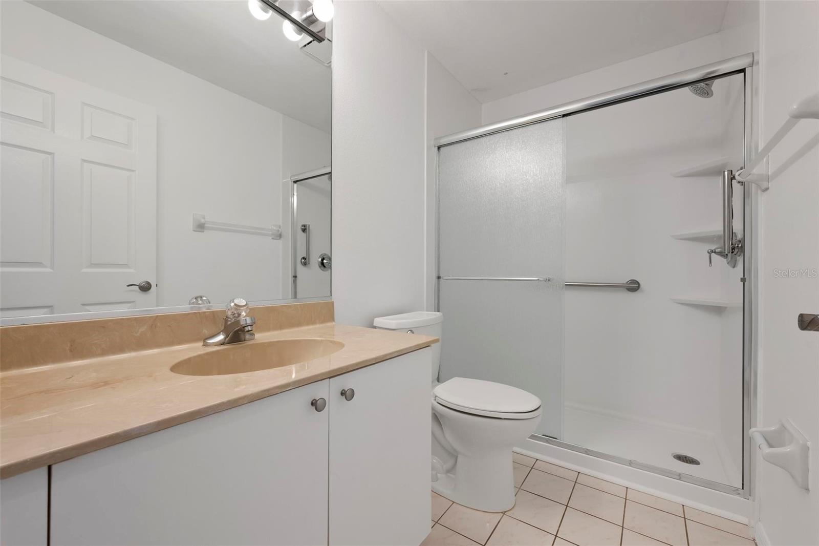 CRESTWOOD VILLAGE OF SARA 2 - Residential