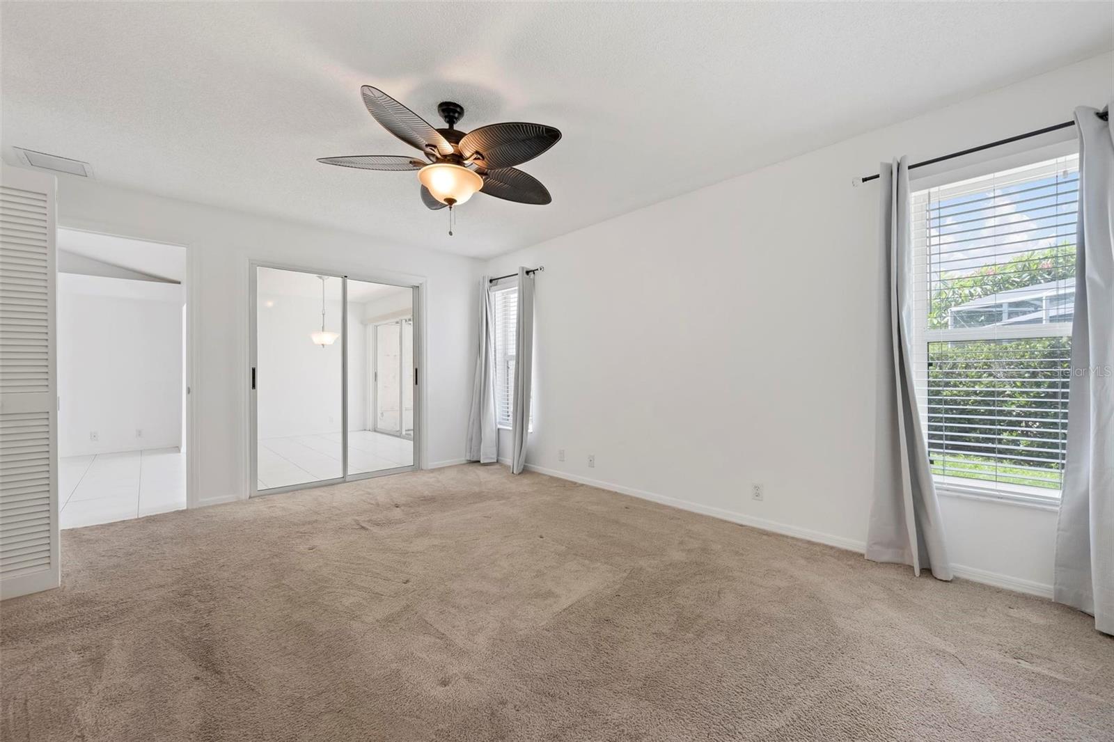 CRESTWOOD VILLAGE OF SARA 2 - Residential