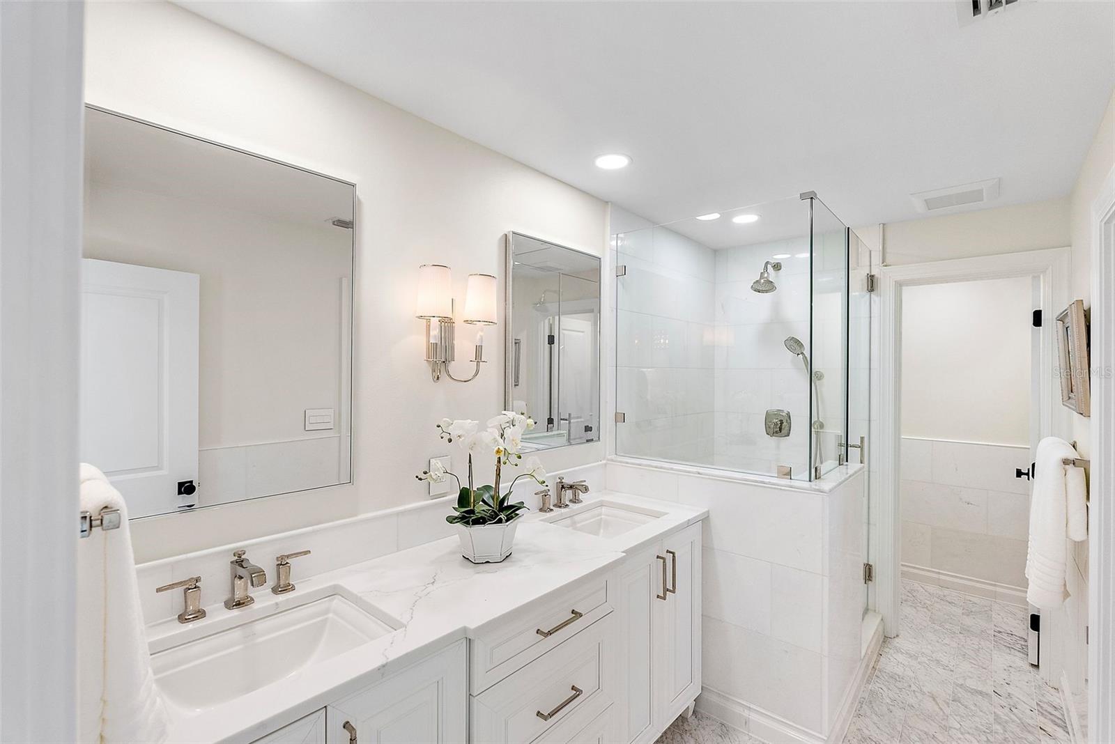 BAYWAY ISLES - Residential