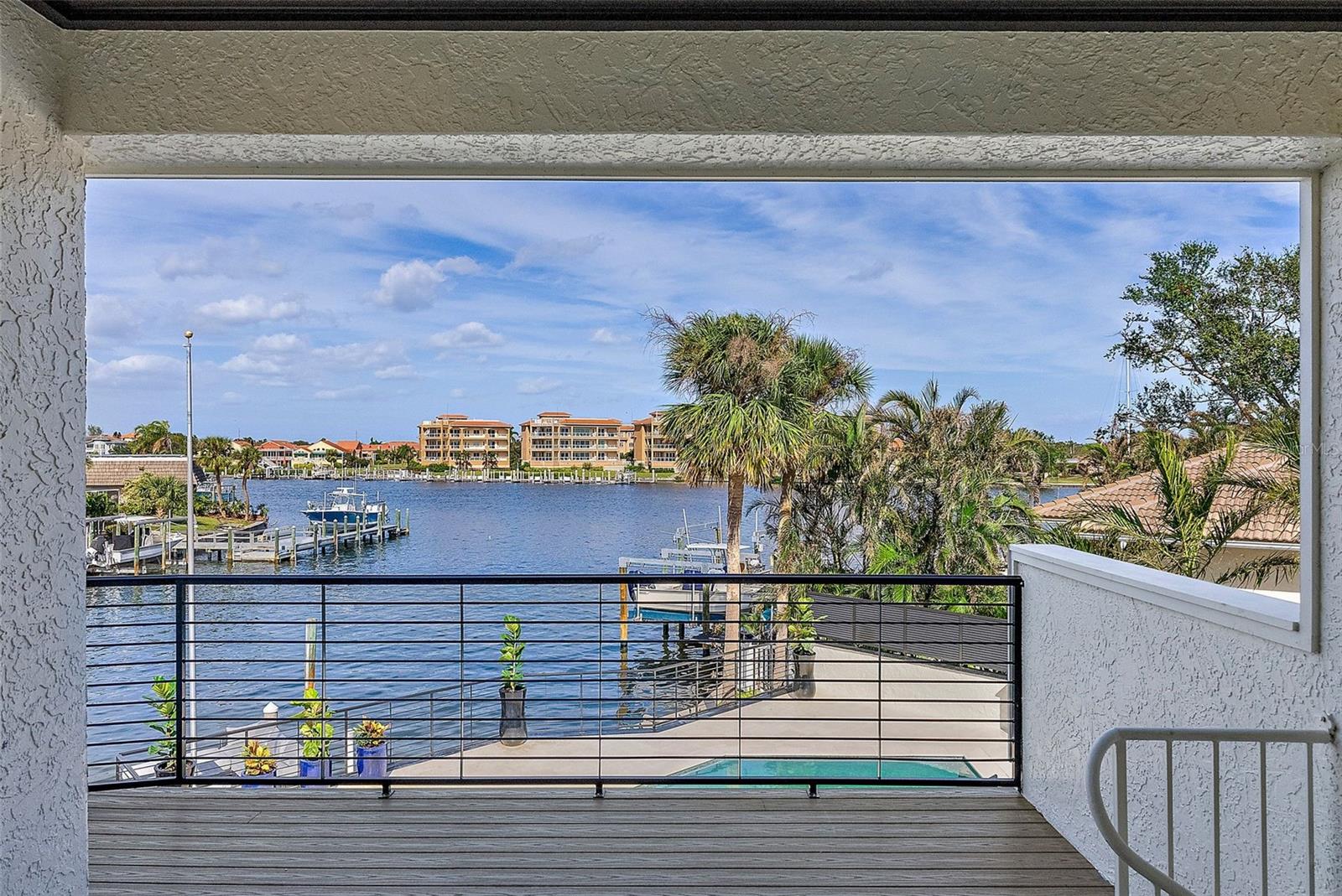 BAYWAY ISLES - Residential