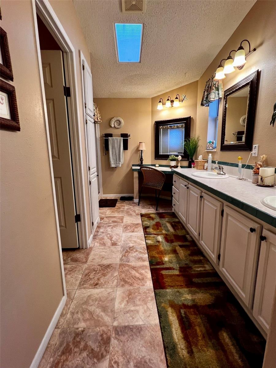 LAKEWOOD VILLAGE - Residential