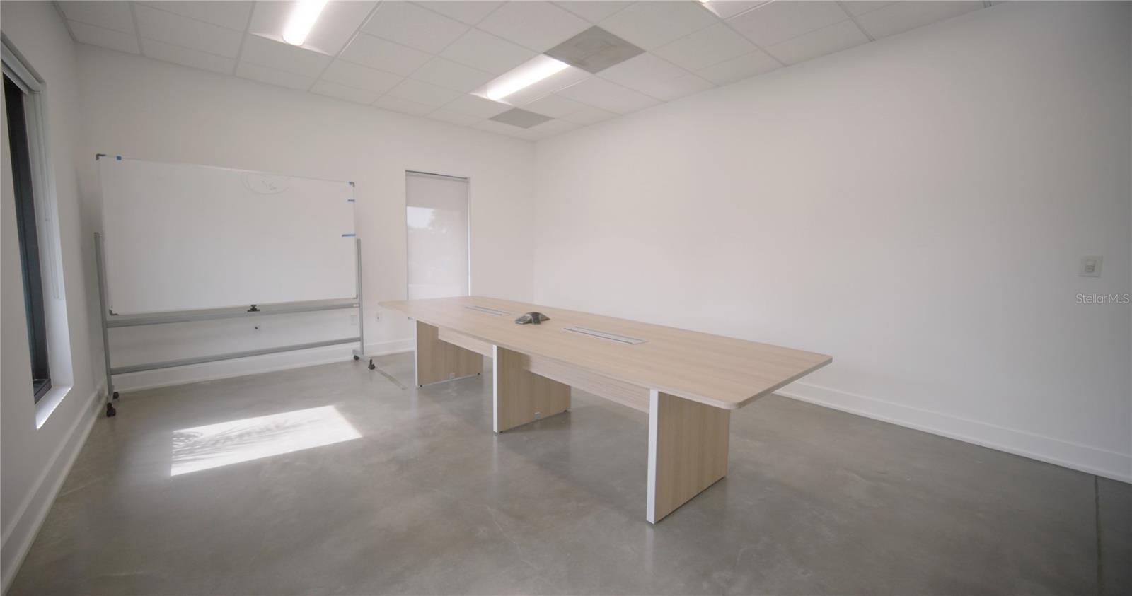 BELVEDERE PARK - Commercial Sale