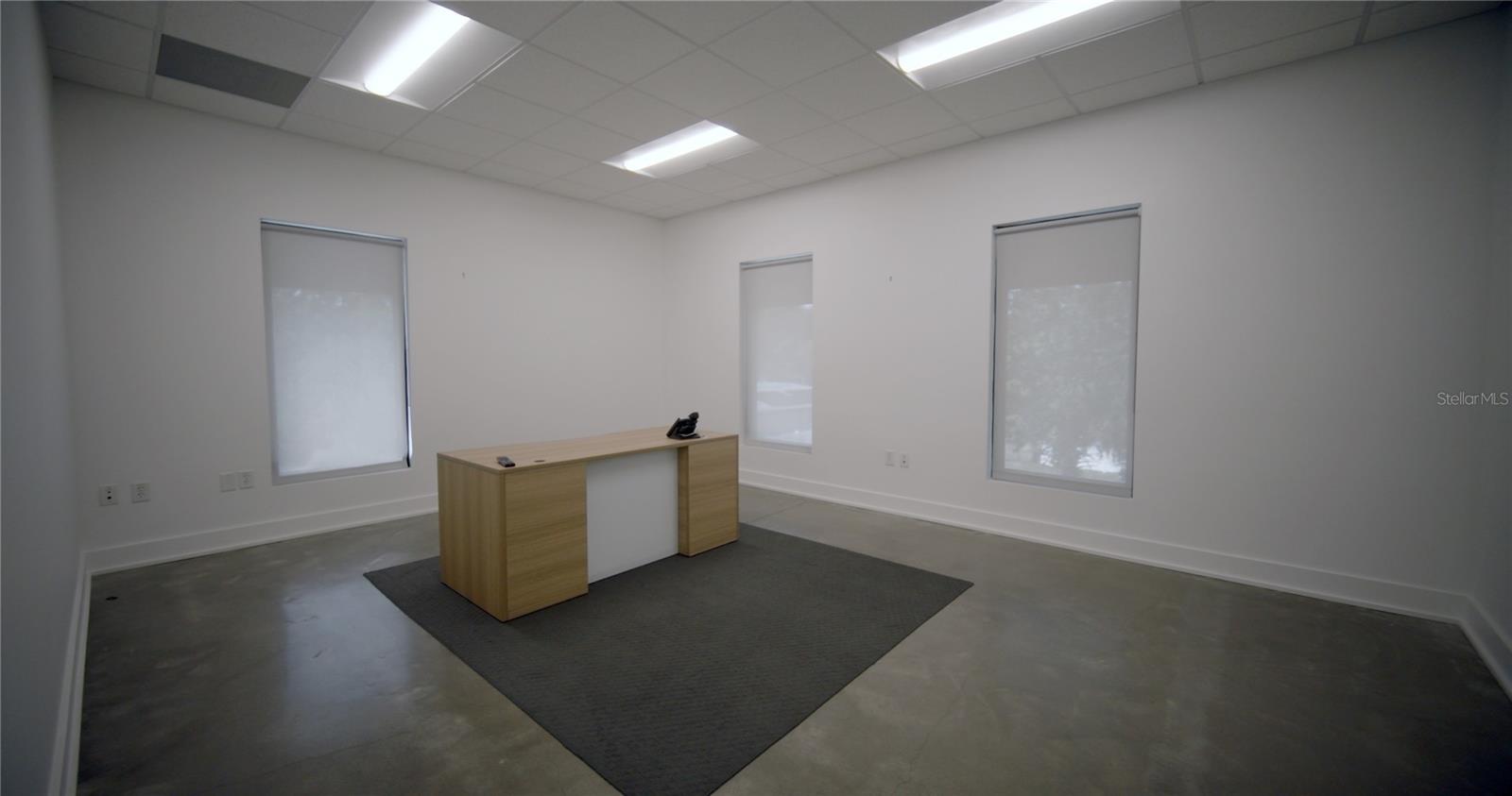 BELVEDERE PARK - Commercial Sale