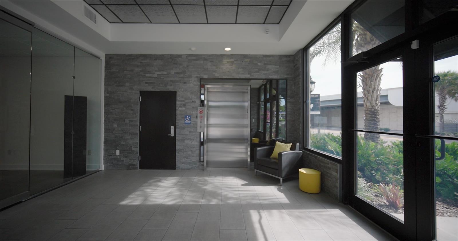 BELVEDERE PARK - Commercial Sale