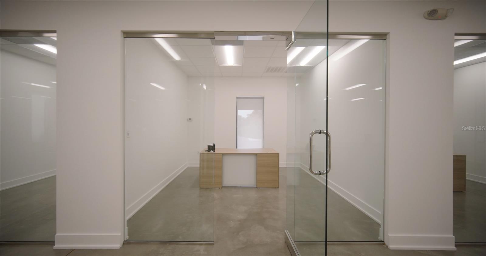 BELVEDERE PARK - Commercial Sale