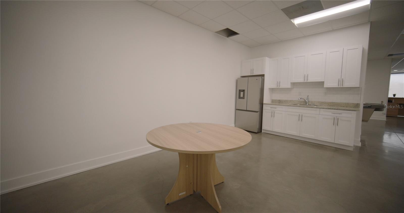 BELVEDERE PARK - Commercial Sale