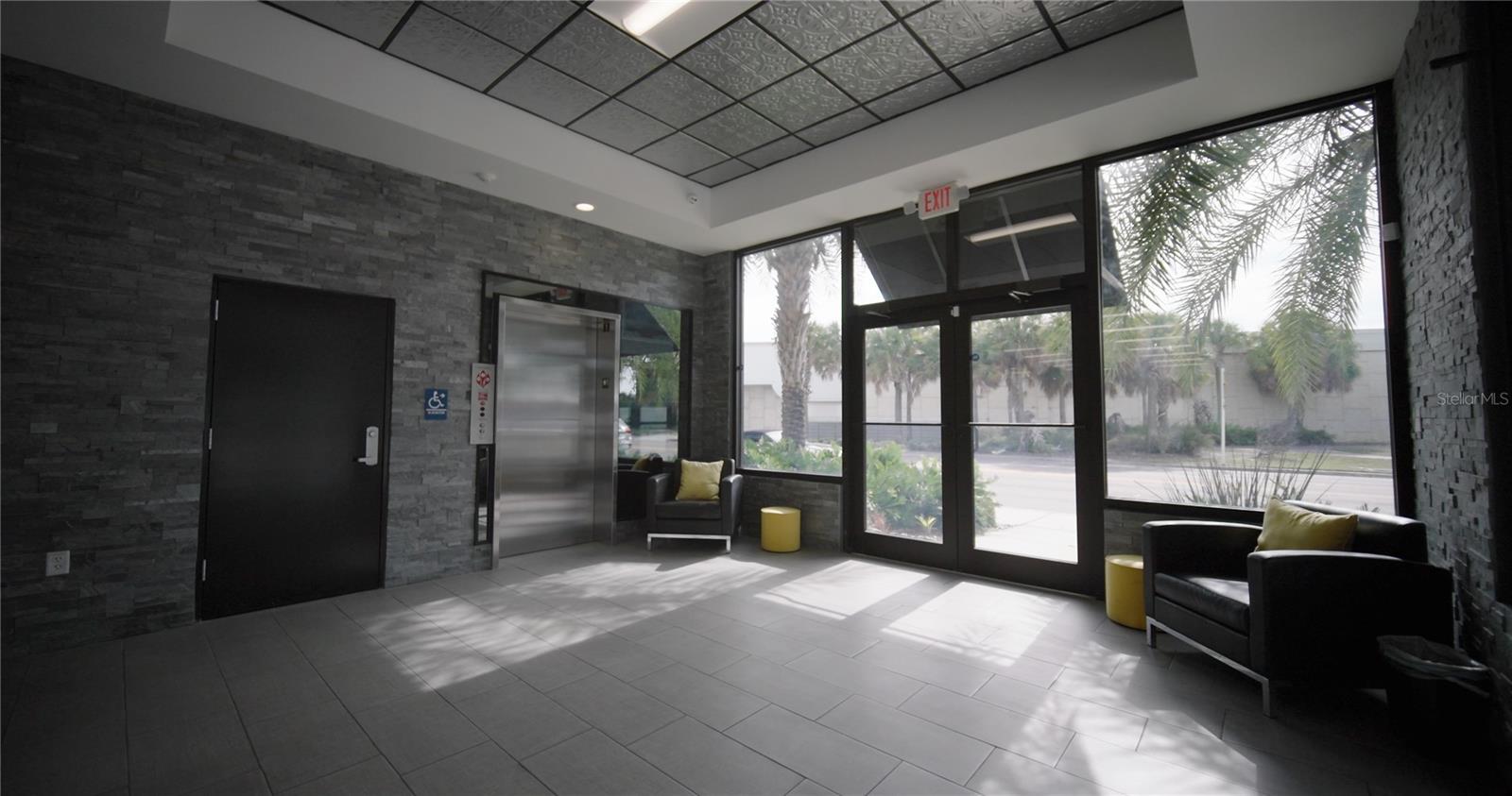 BELVEDERE PARK - Commercial Sale