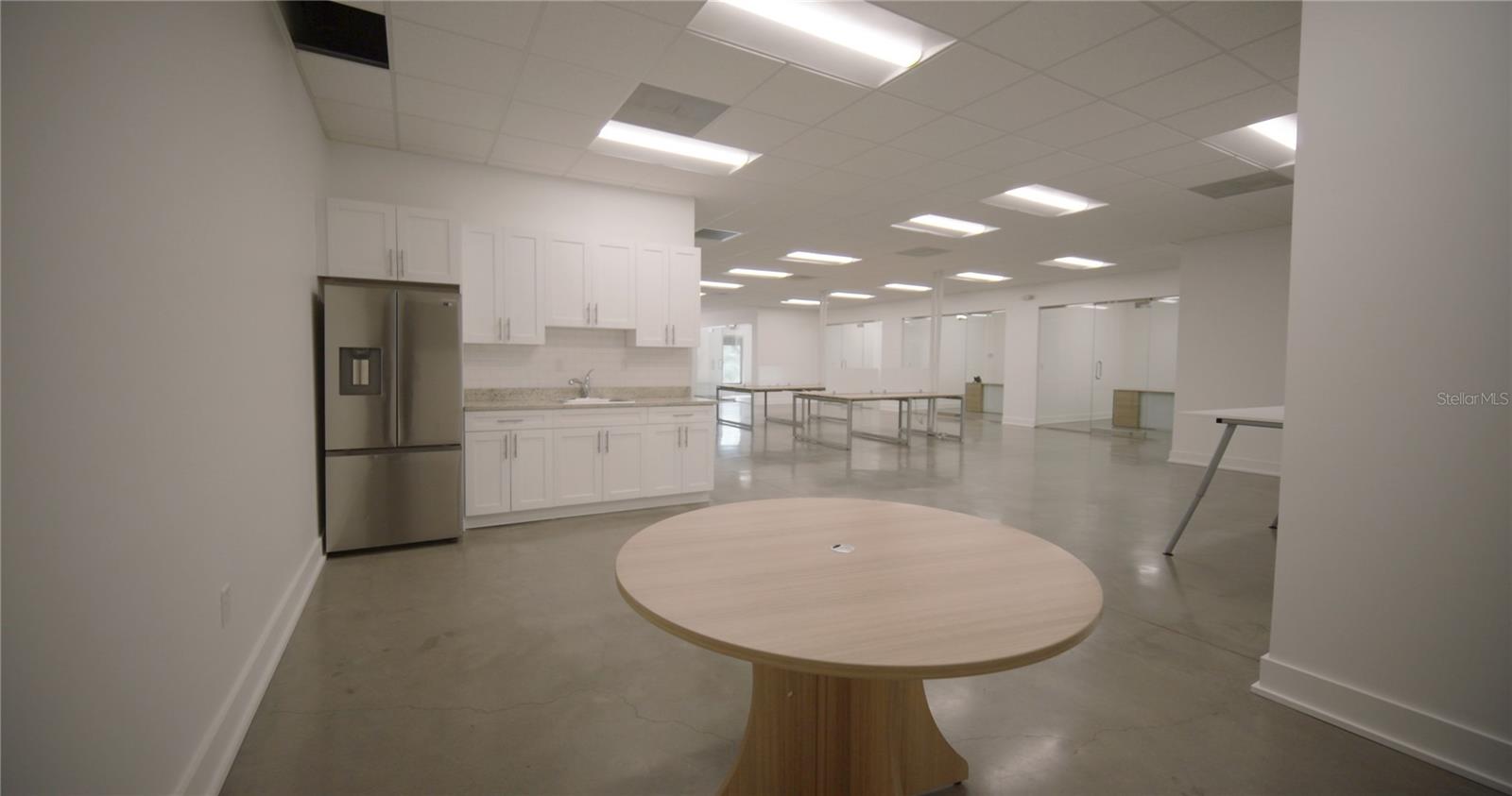 BELVEDERE PARK - Commercial Sale