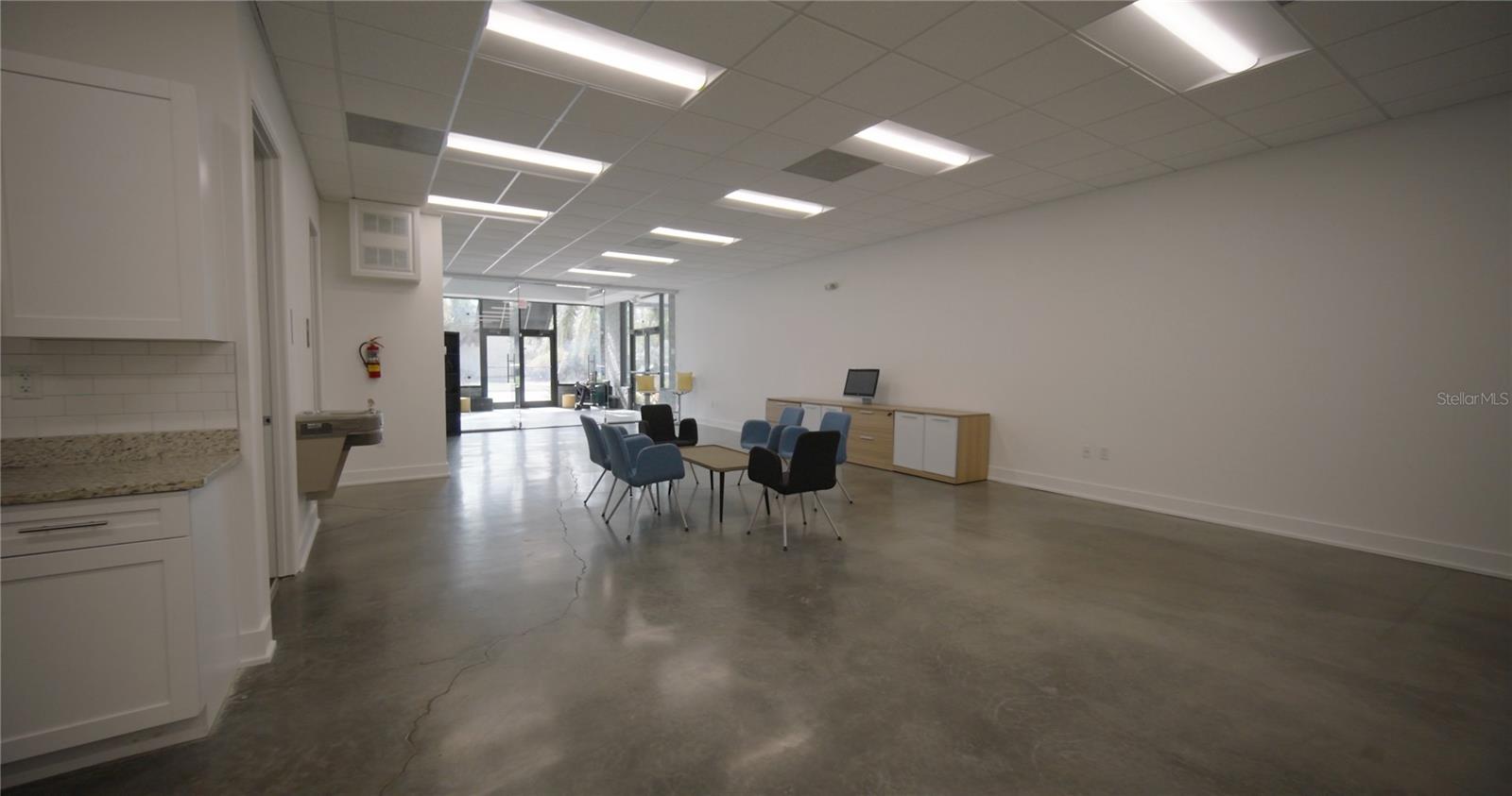 BELVEDERE PARK - Commercial Sale