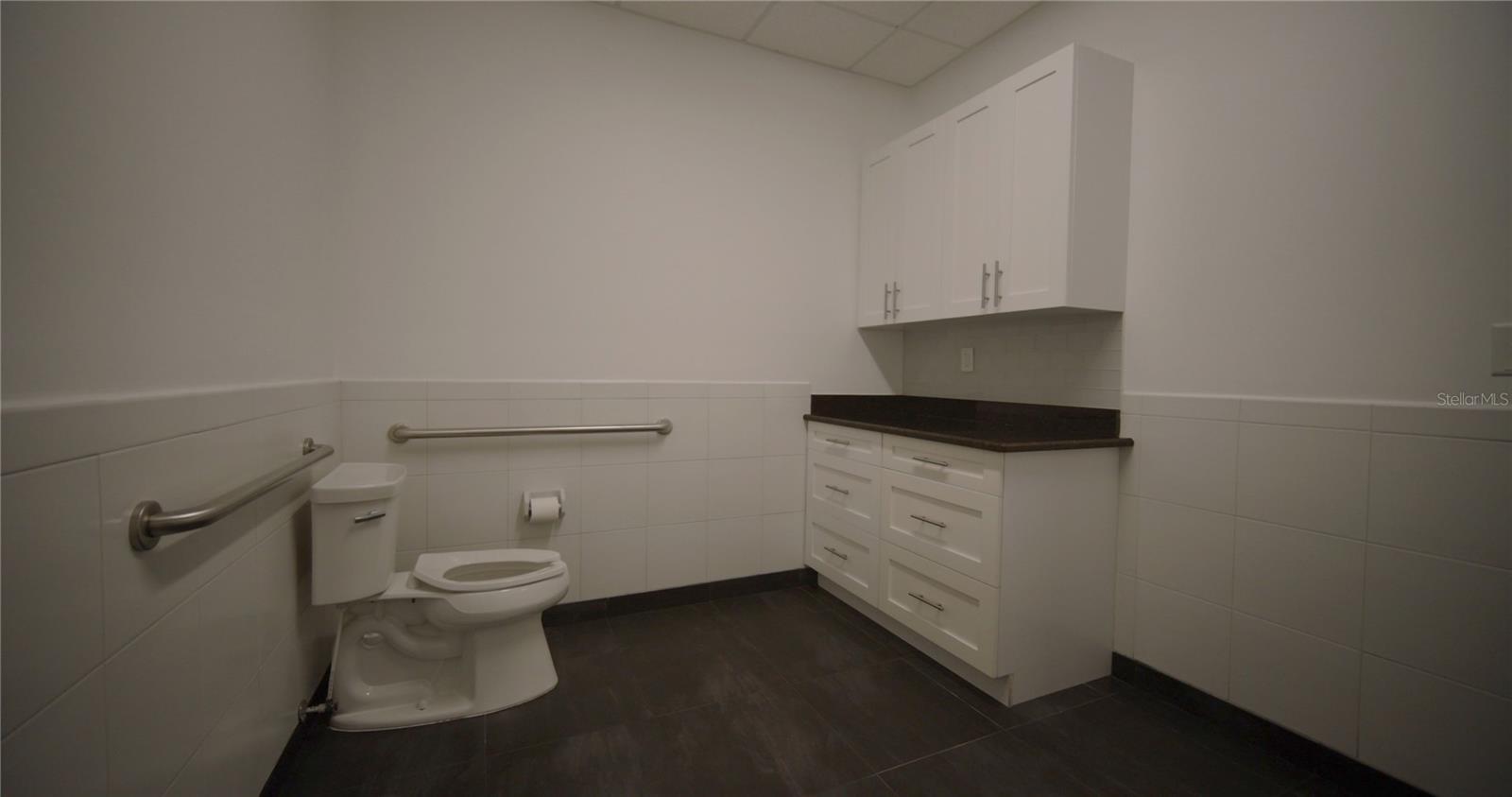 BELVEDERE PARK - Commercial Sale