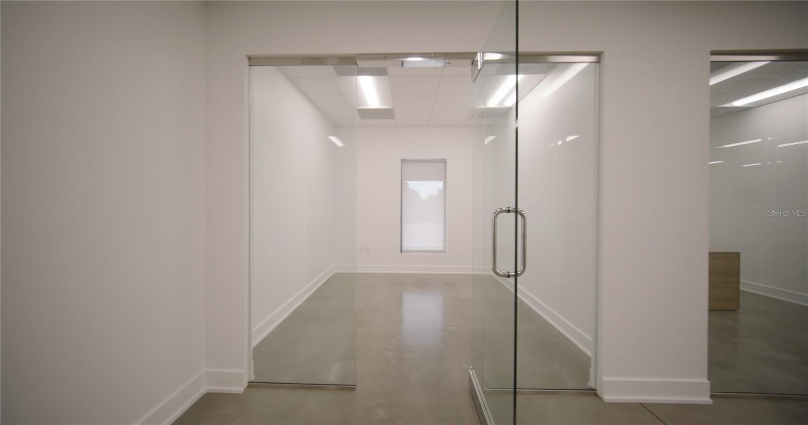 BELVEDERE PARK - Commercial Sale