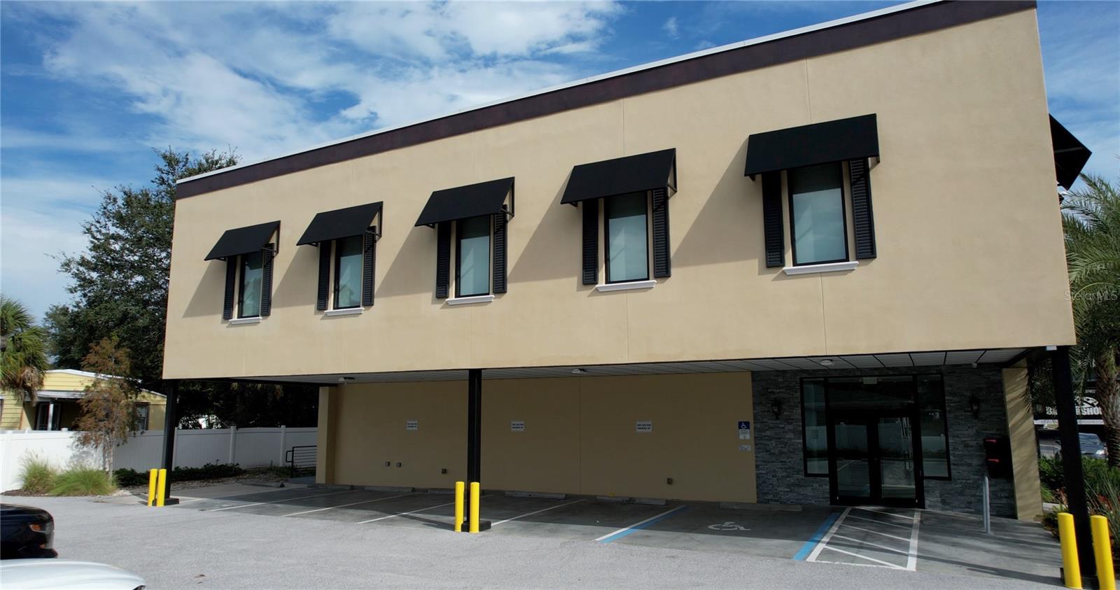 BELVEDERE PARK - Commercial Sale