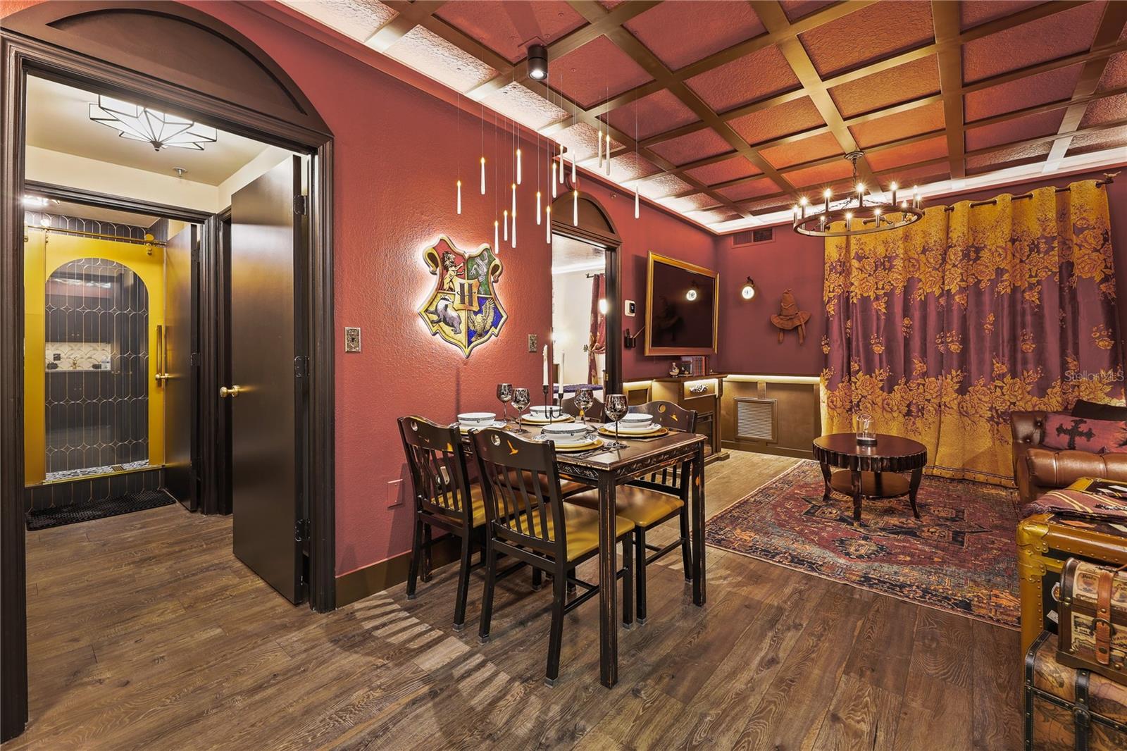 7601 CANADA AVENUE 409