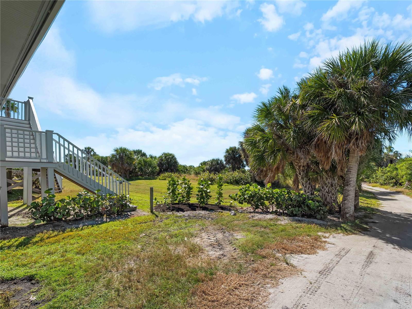 ISLAND HARBOR BEACH CLUB SEC 01 - Residential