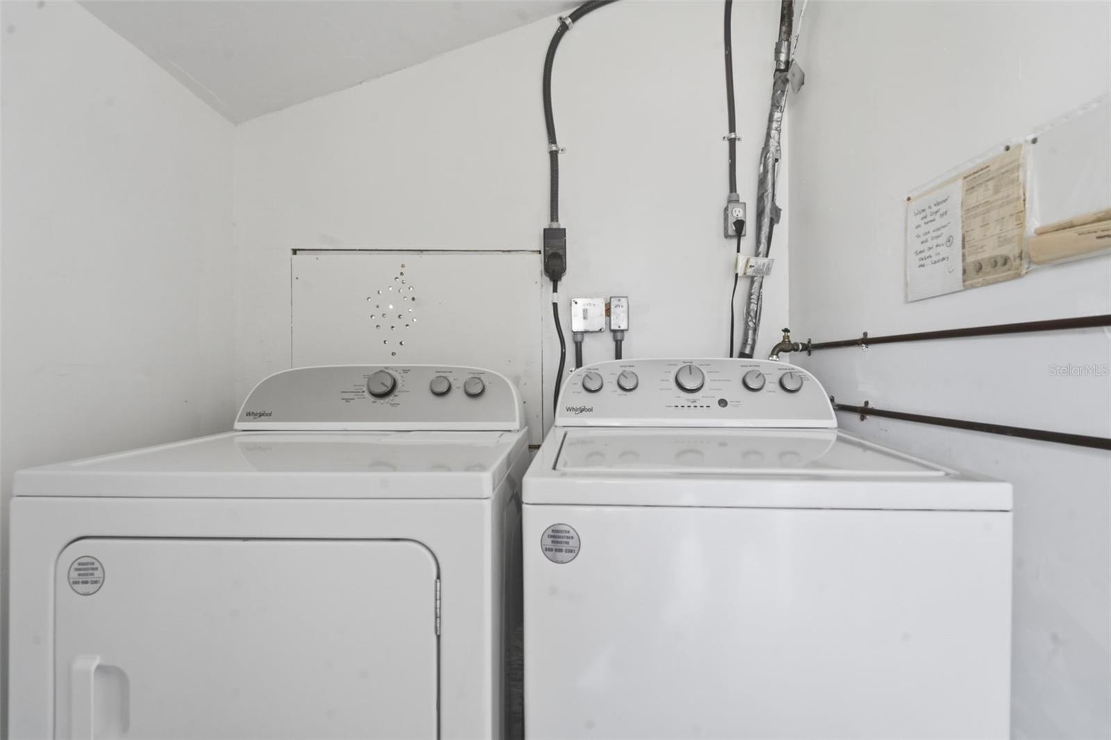 DELAND OAKS CONDO - Residential