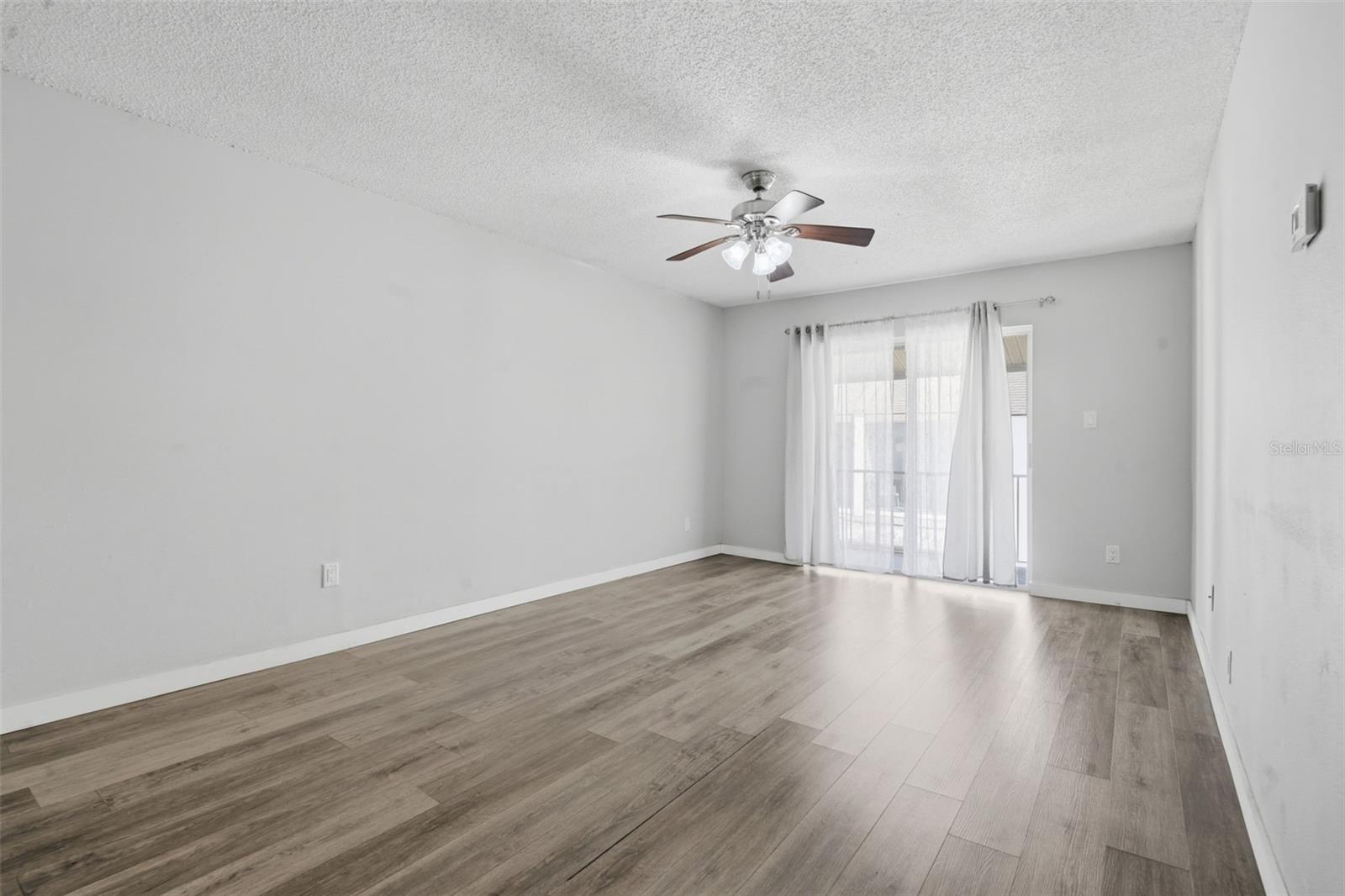 DELAND OAKS CONDO - Residential