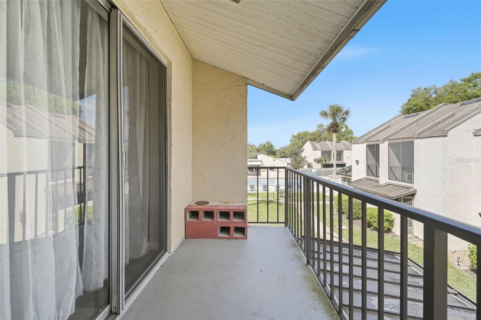 DELAND OAKS CONDO - Residential
