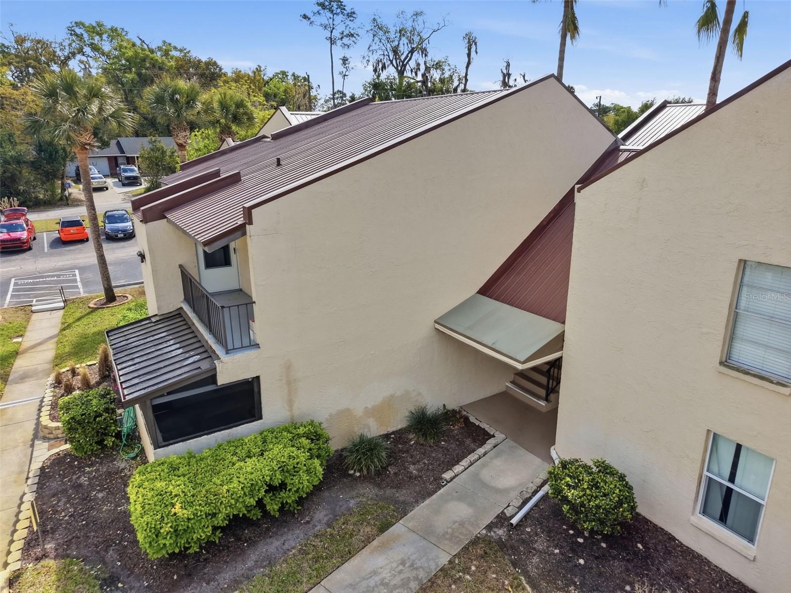 DELAND OAKS CONDO - Residential