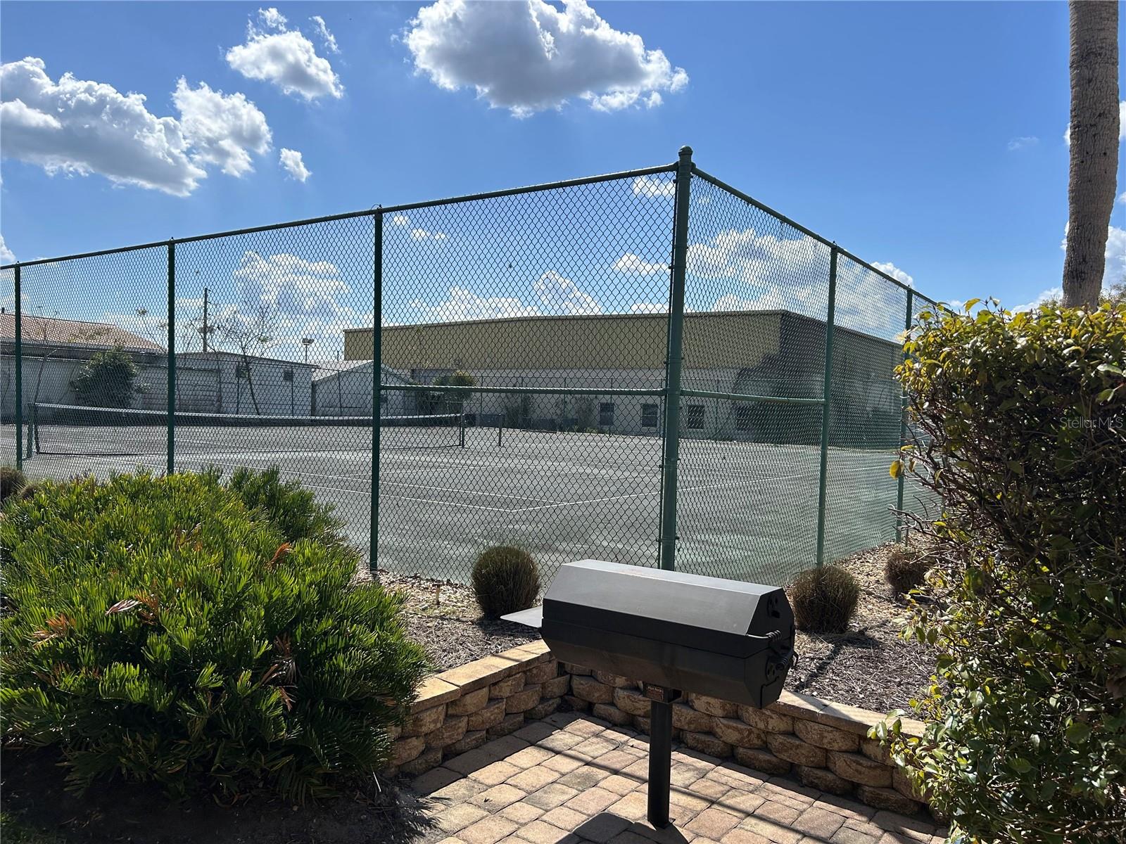 DELAND OAKS CONDO - Residential