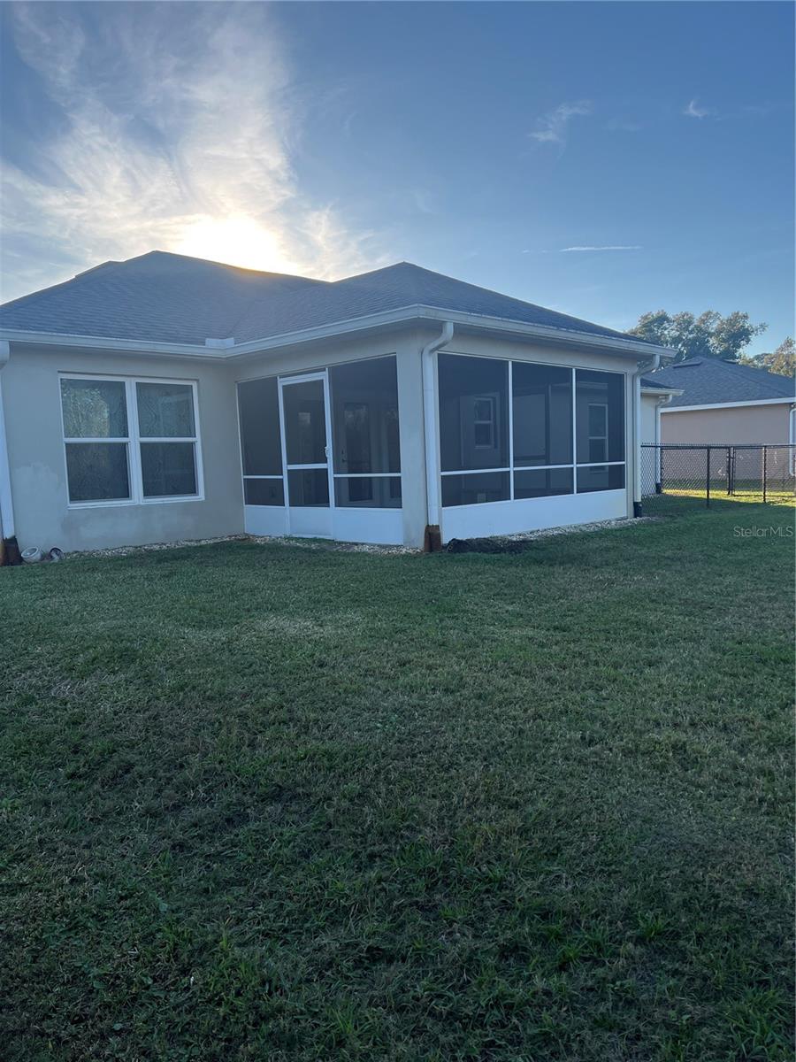 PLANTATION ESTATES UNIT 31 - Residential Lease