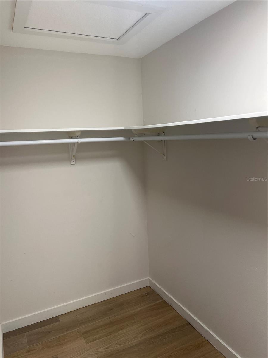 PLANTATION ESTATES UNIT 31 - Residential Lease