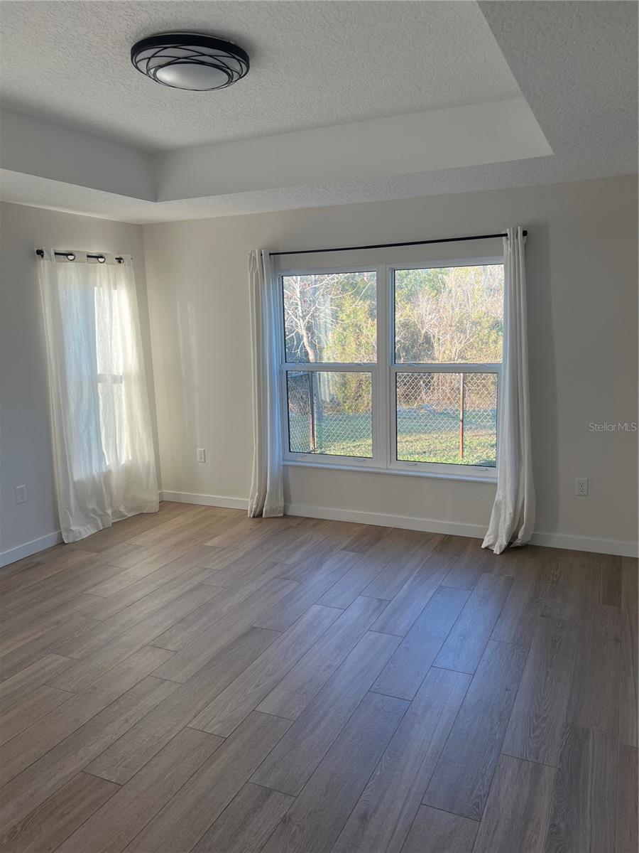 PLANTATION ESTATES UNIT 31 - Residential Lease