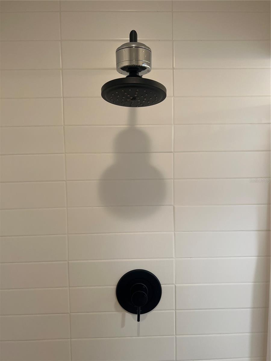 PLANTATION ESTATES UNIT 31 - Residential Lease