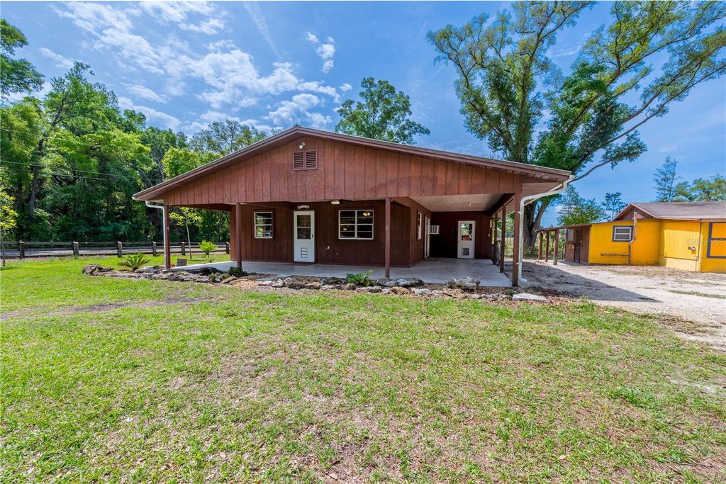Photo of 6150 NW County Road 345, Chiefland, FL 32626 (MLS # GC540110)