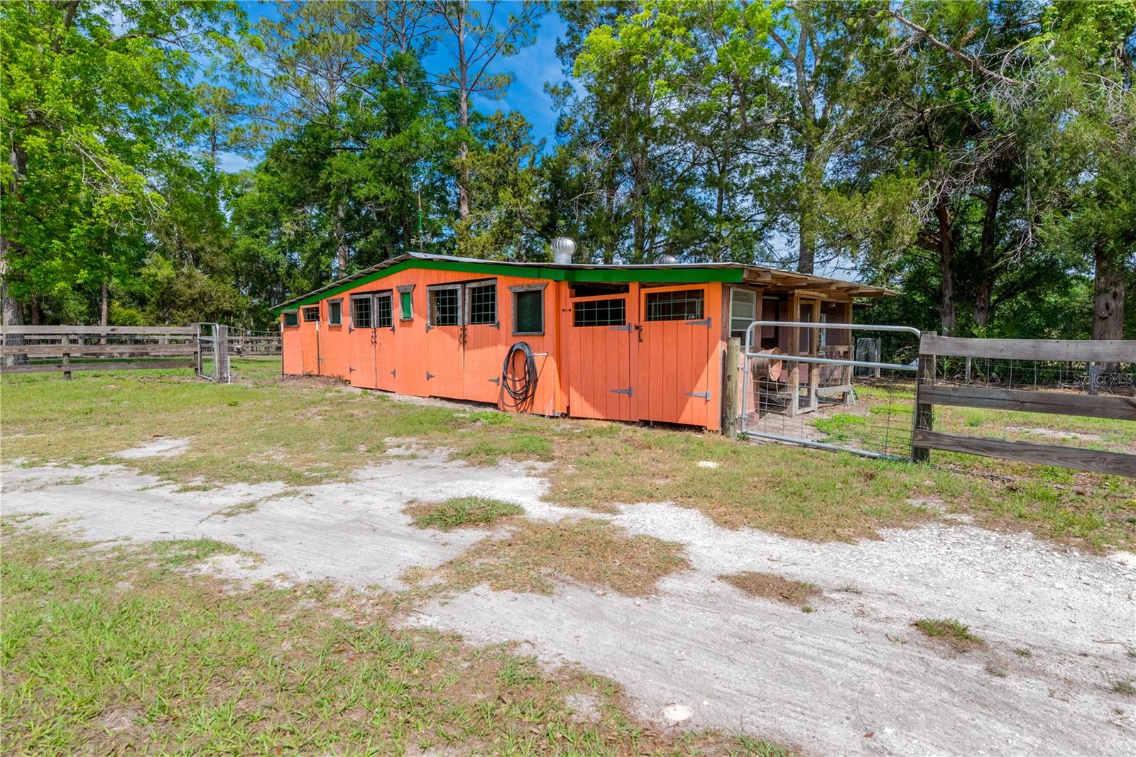 NOT IN A SUBDIVISION - Residential