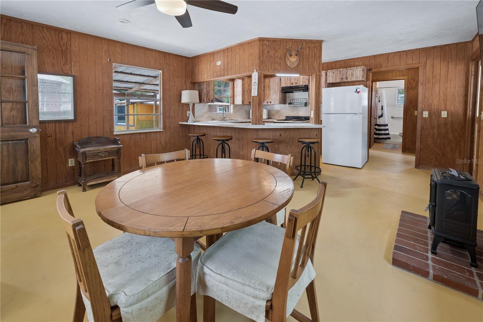 NOT IN A SUBDIVISION - Residential