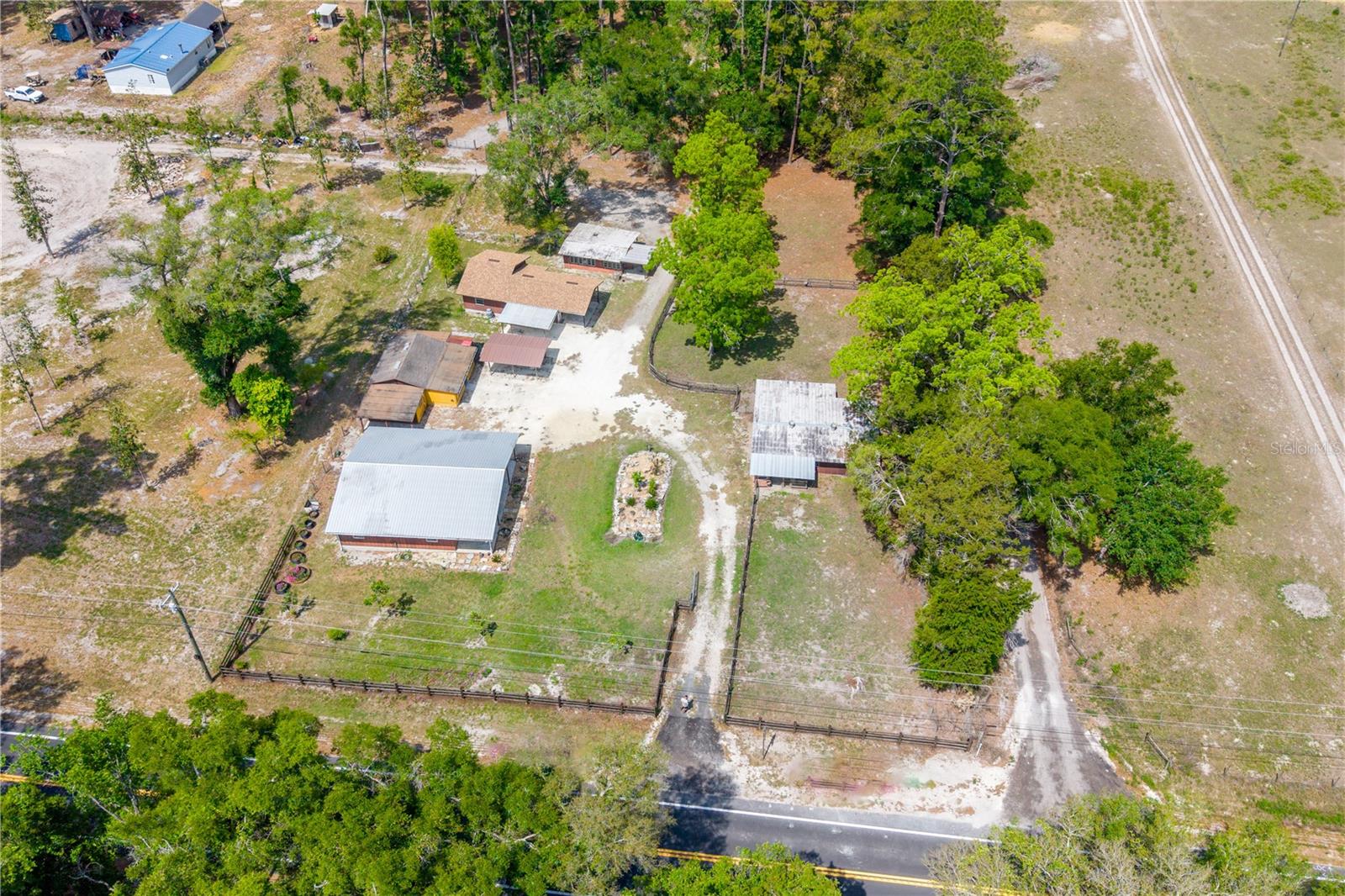 NOT IN A SUBDIVISION - Residential