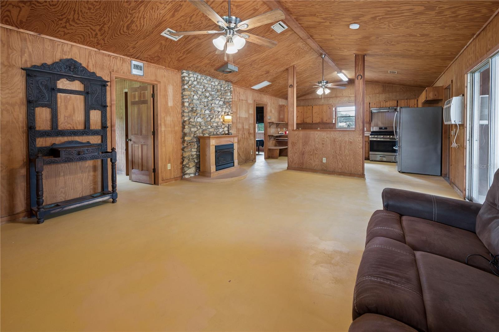 NOT IN A SUBDIVISION - Residential
