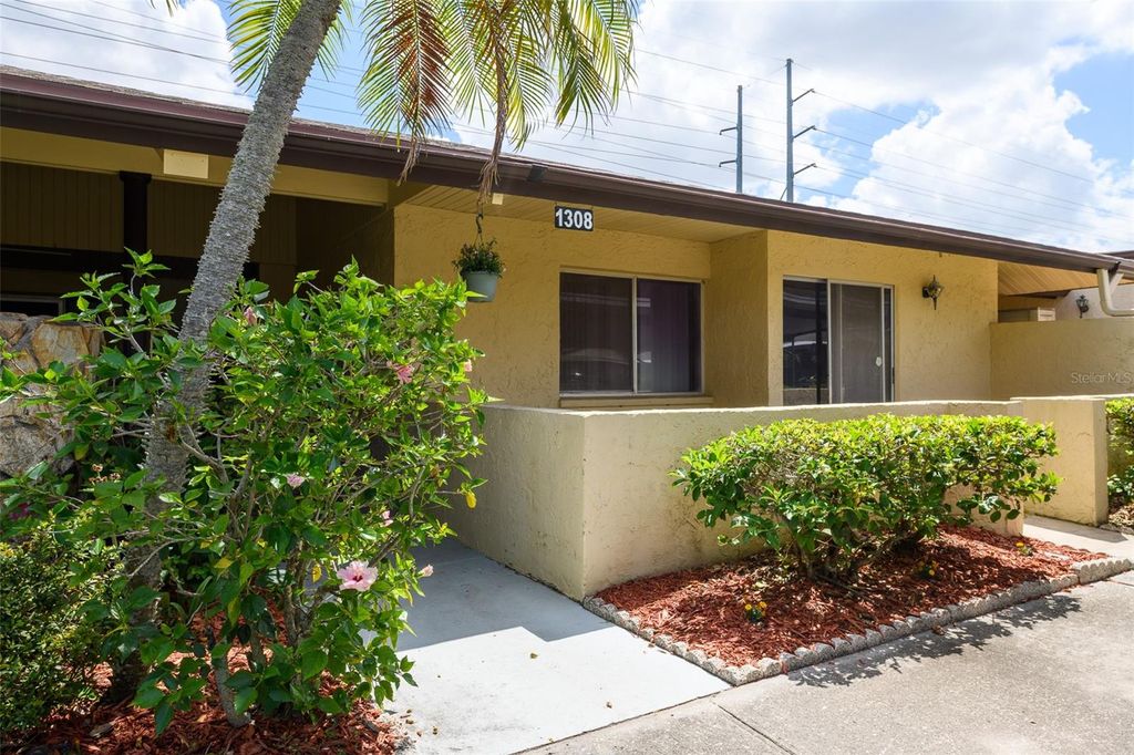 Photo of 1308 13th Circle SE, Largo, FL 33771 (MLS # TB8495908)