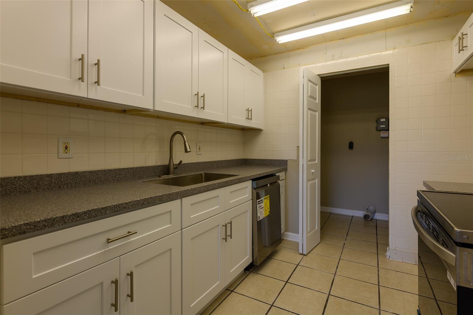 NEW HAVEN CONDO - Residential