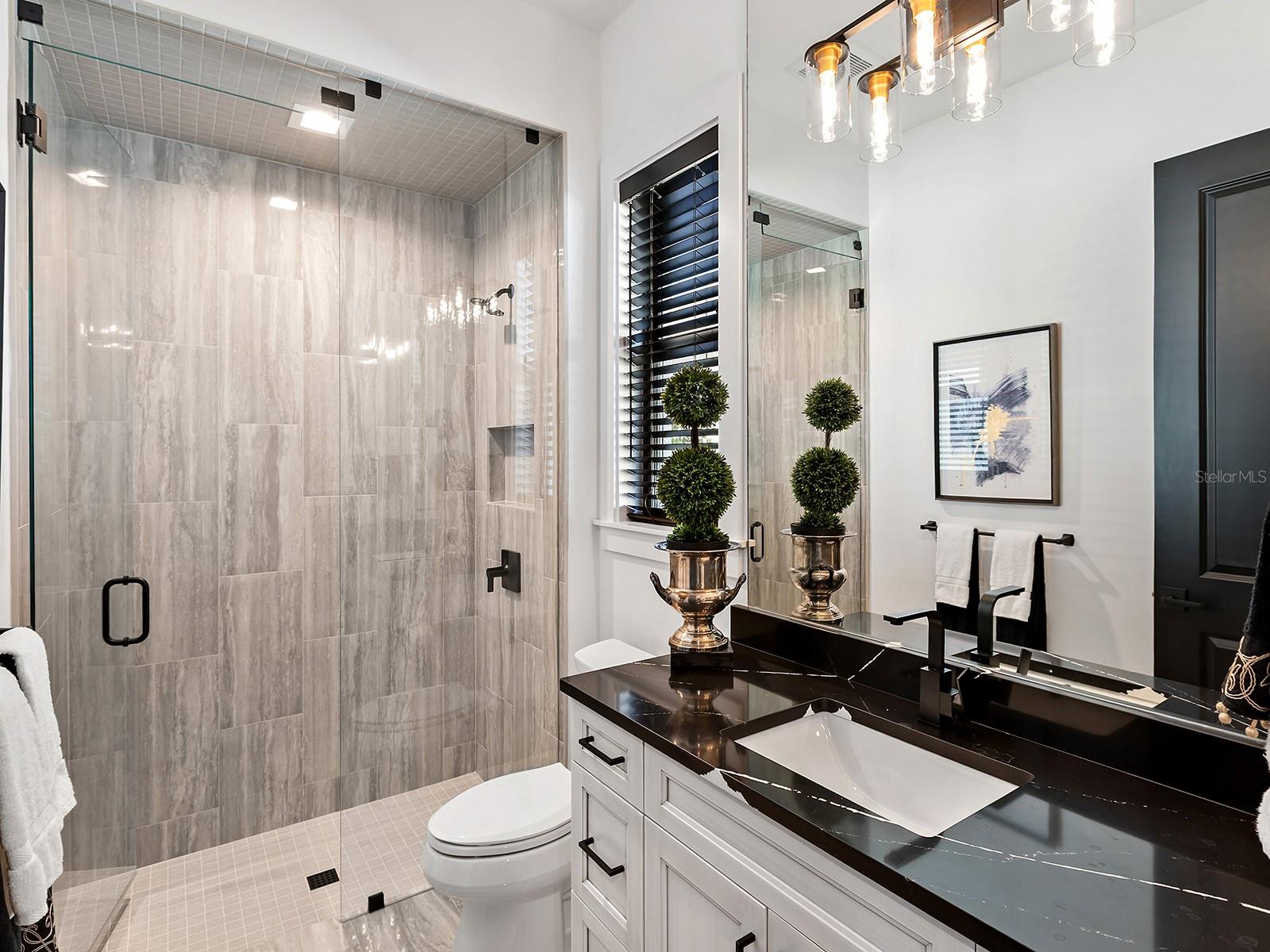 LAKEHOUSE COVE/WATERSIDE PH 5 - Residential