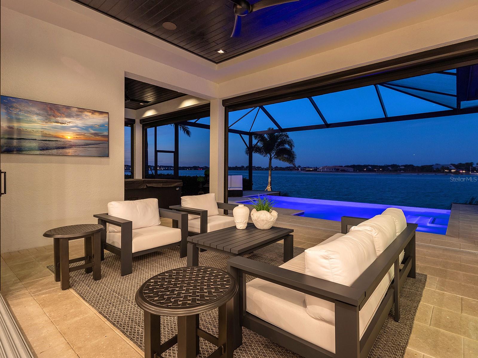 LAKEHOUSE COVE/WATERSIDE PH 5 - Residential